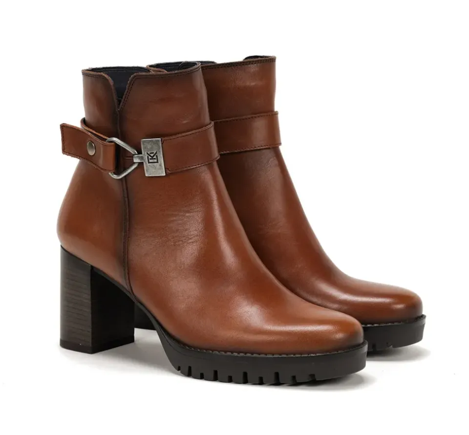 Fluchos EVIE D8961 Botín Marrón Outlet